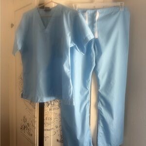 Very gently Preowned BlueSky Classic Simple Scrub Set